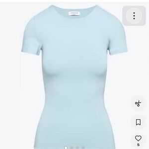 Aritzia Babaton Contour crew b hip length shirt